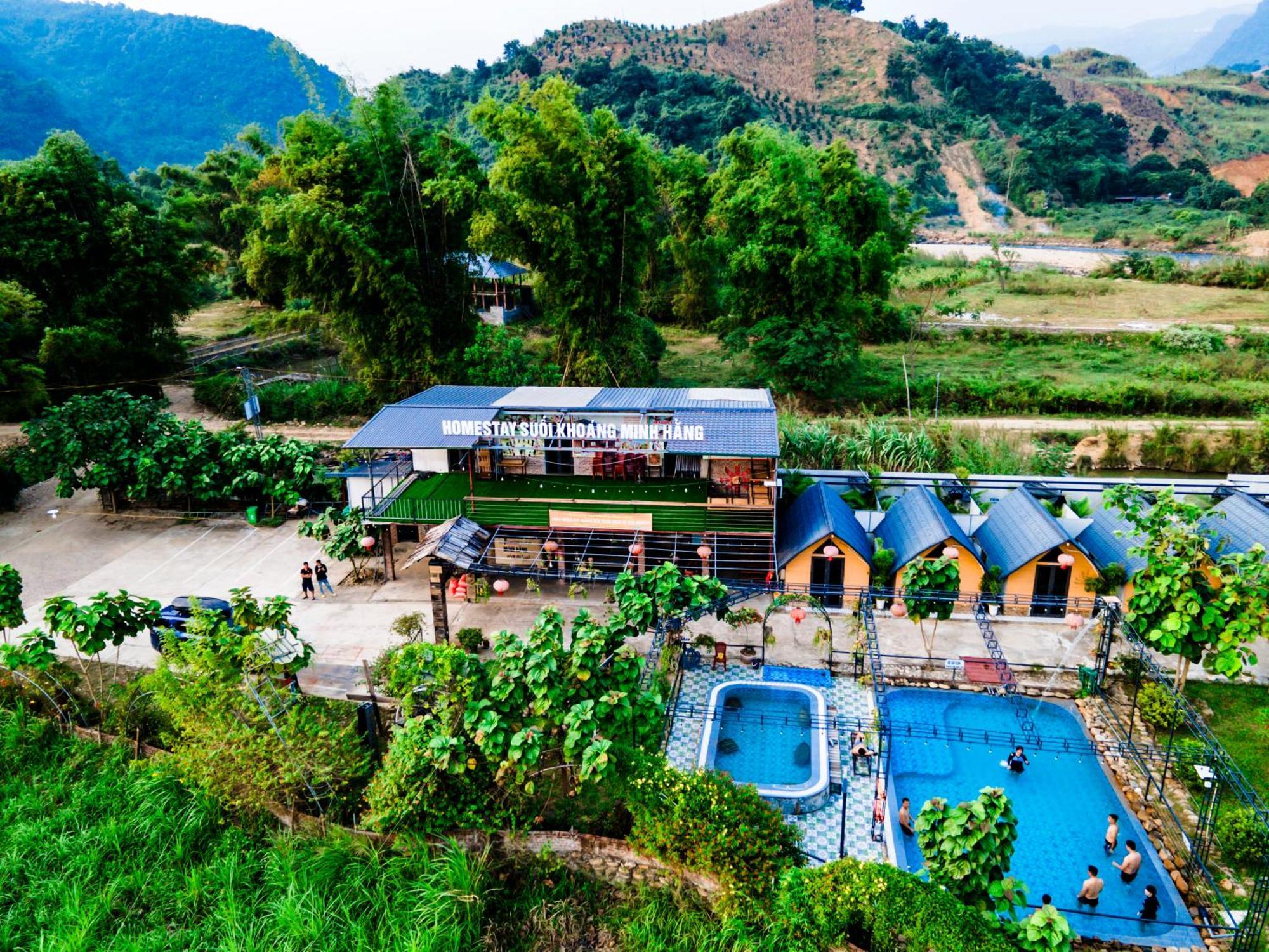 Homestay Suoi Khoang Minh Hang イエンバイ エクステリア 写真