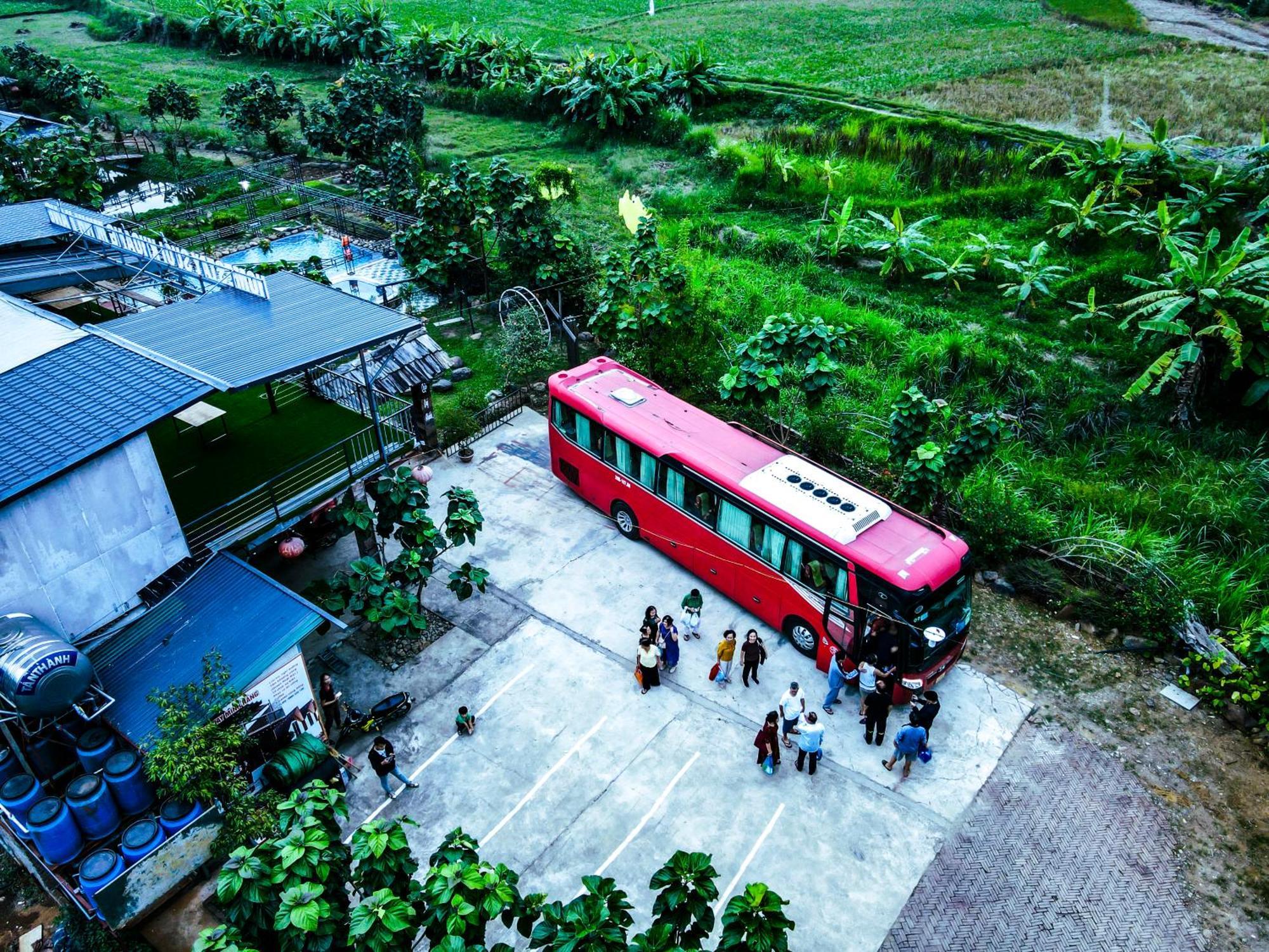 Homestay Suoi Khoang Minh Hang イエンバイ エクステリア 写真