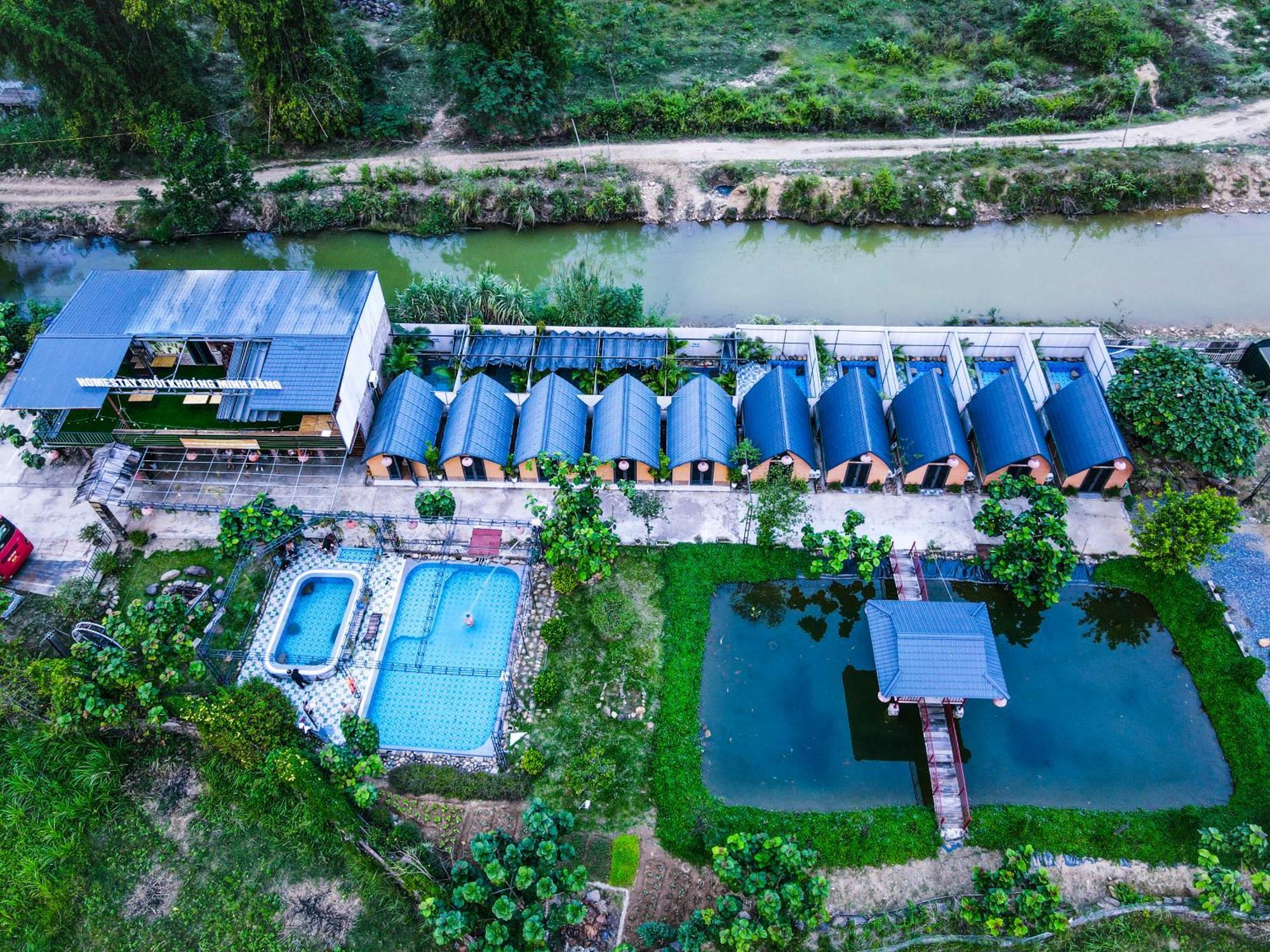 Homestay Suoi Khoang Minh Hang イエンバイ エクステリア 写真